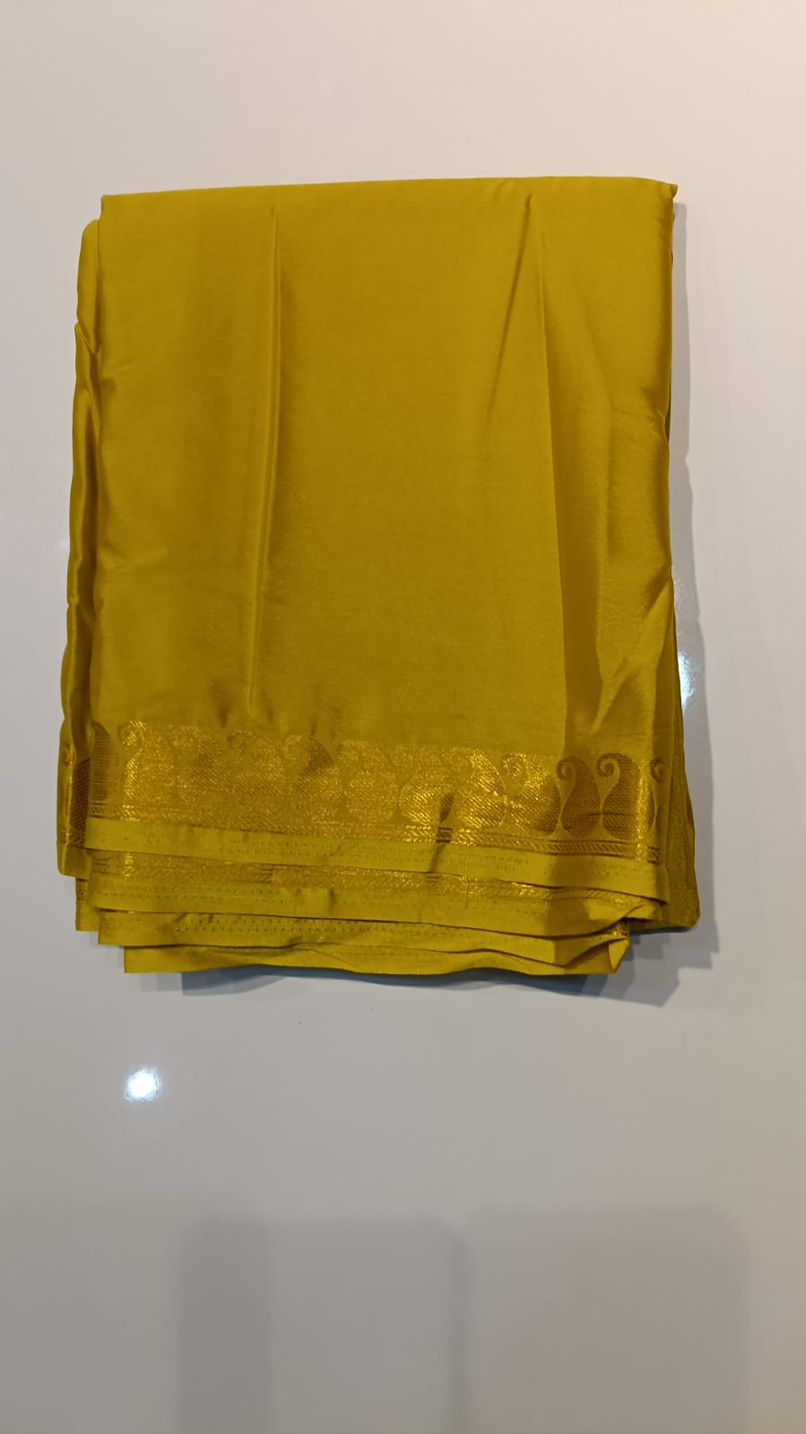 Raadhana Mango Border Crepe Silk Saree - Image 4