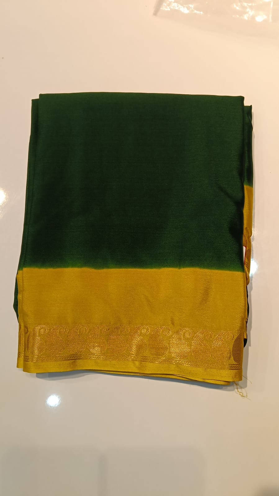 Raadhana Mango Border Dual Tone Crepe Saree