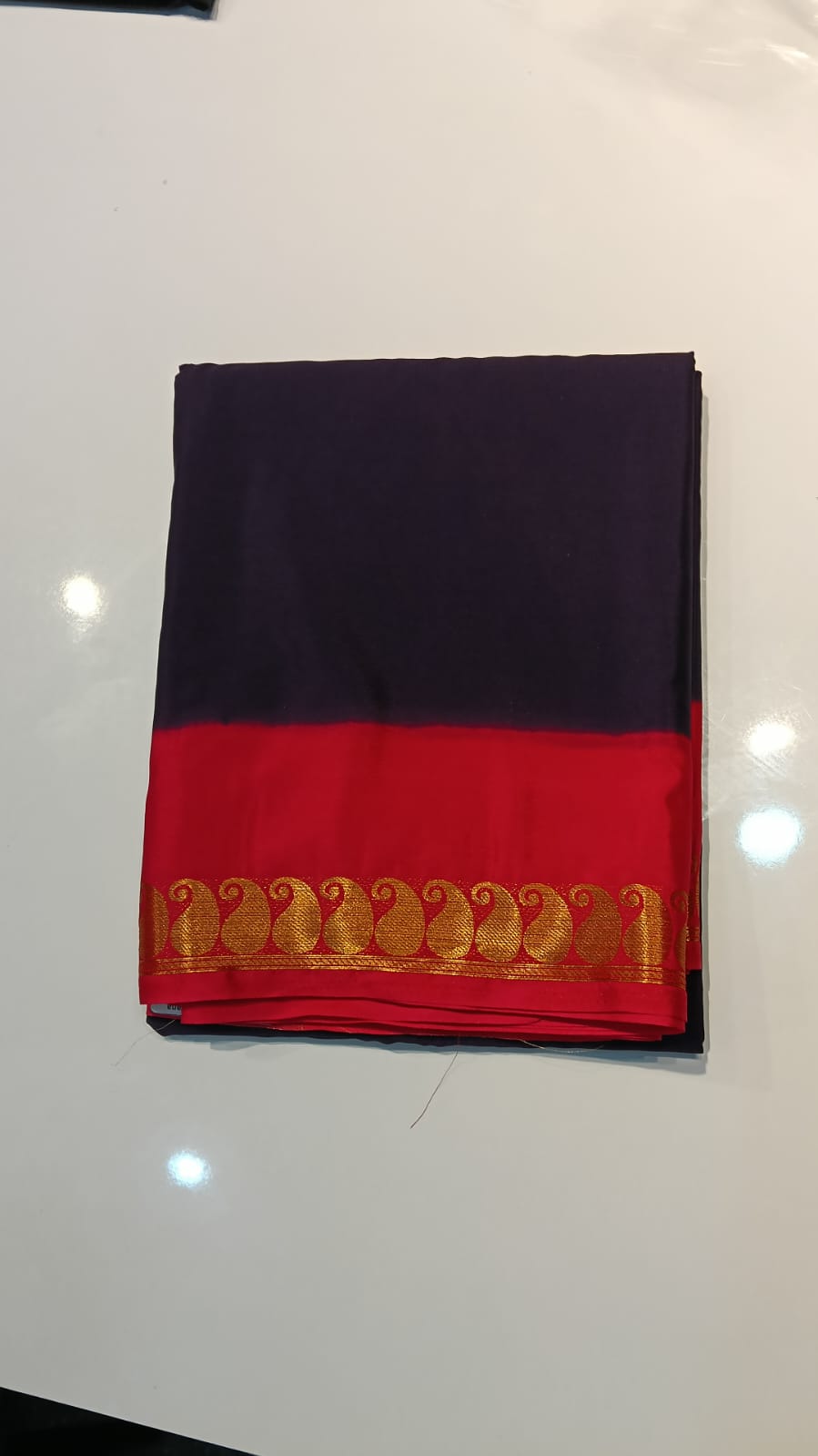 Raadhana Mango Border Dual Tone Crepe Saree - Image 3