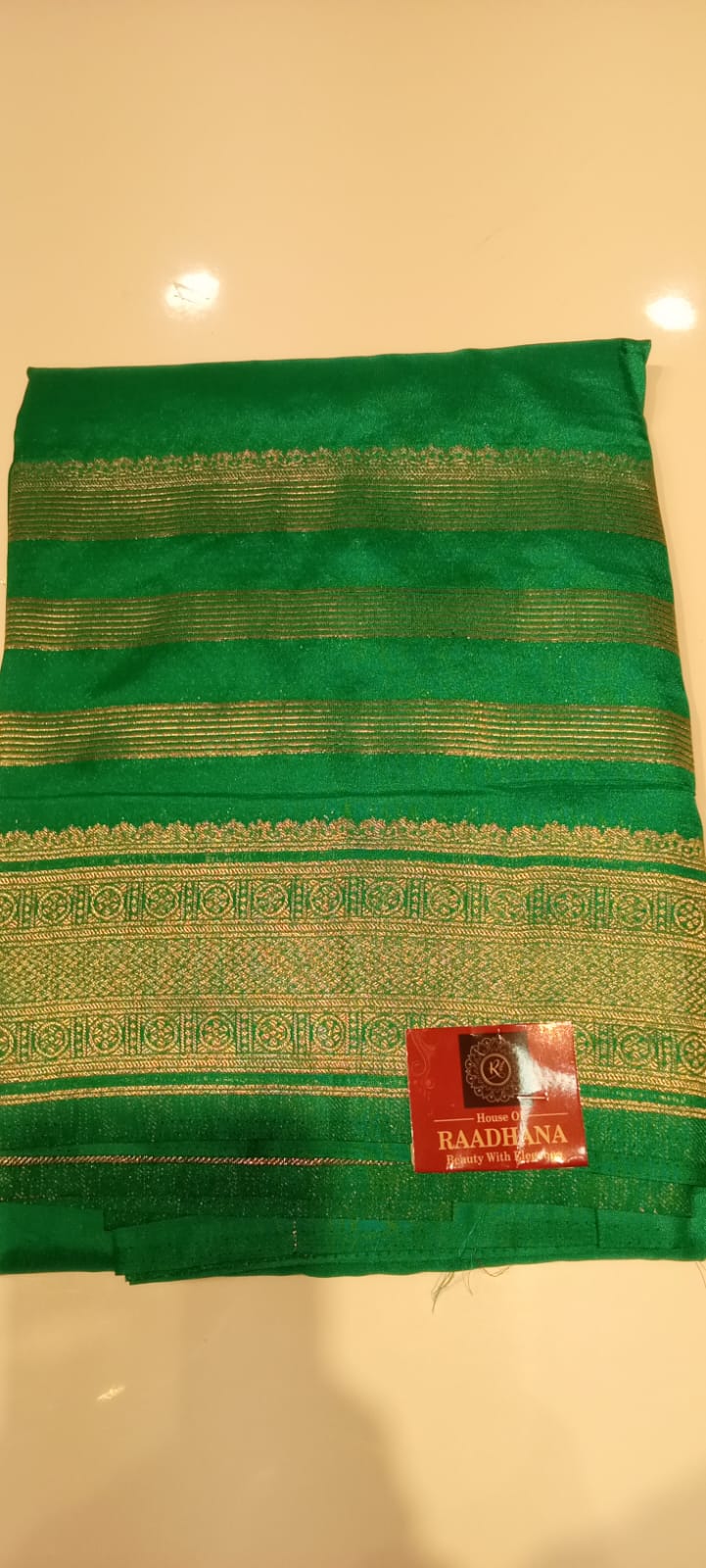 Raadhana Plain Crape Silk Saree - Stripes - Image 3